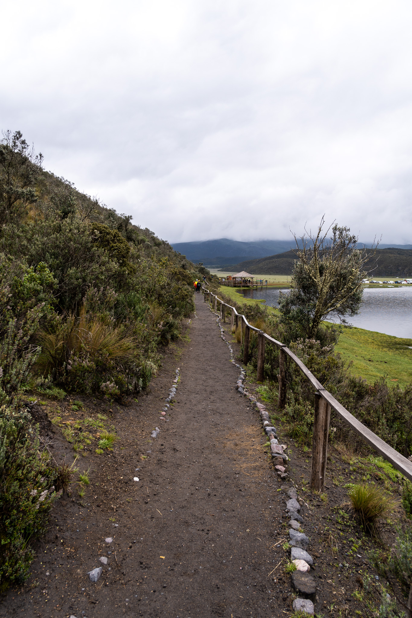 Path to Volcán Rumiñahui